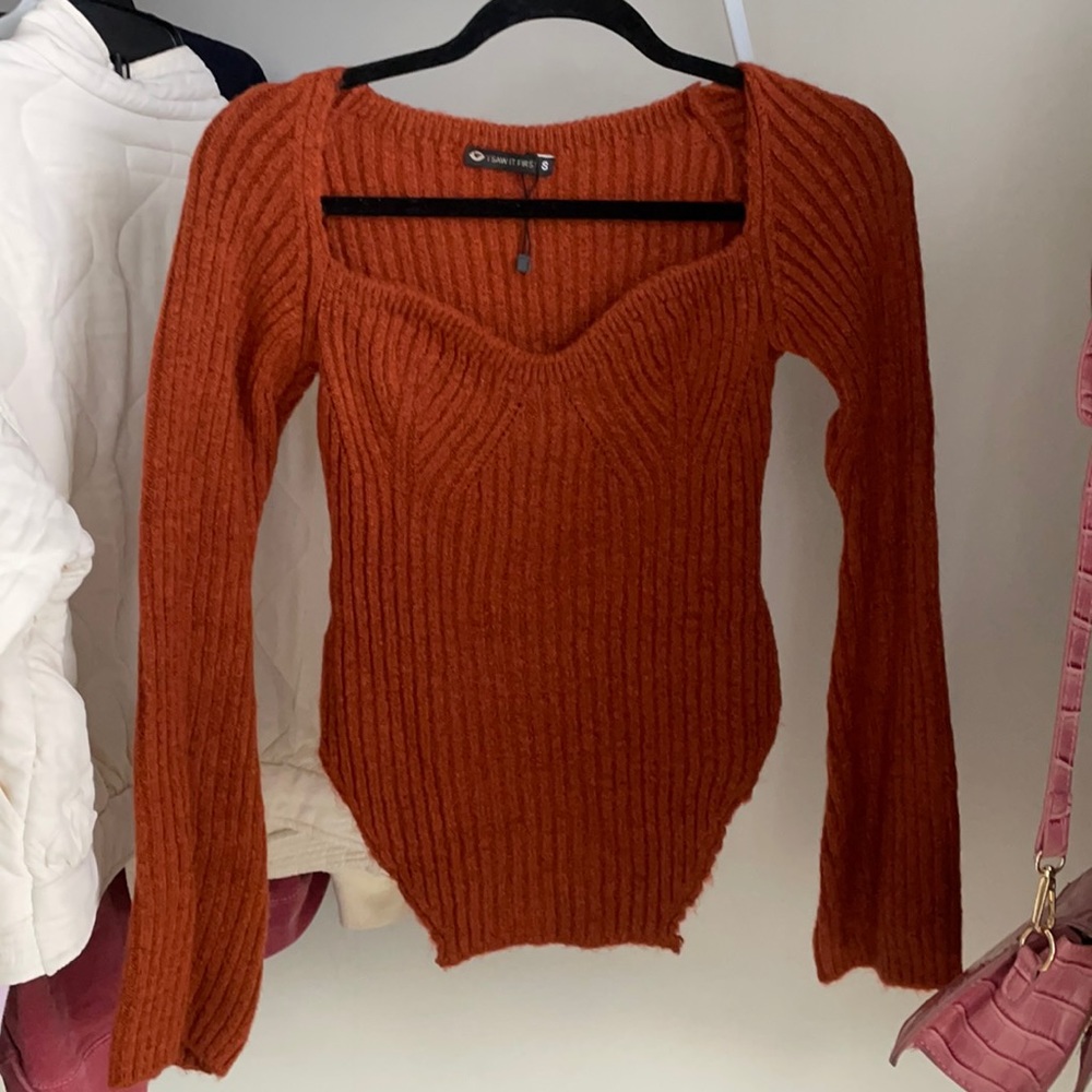 Rust Ribbed Knitted Top - Picture 2 of 2